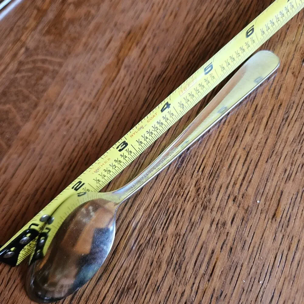 Oneida Oceanic 3 Soup Place Spoons 7.25 2 Dinner Knife 9